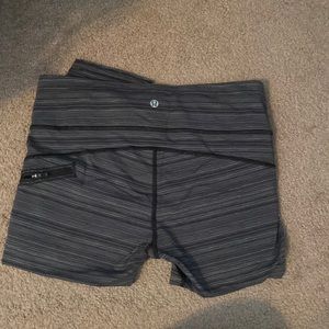 Lululemon crop leggings
